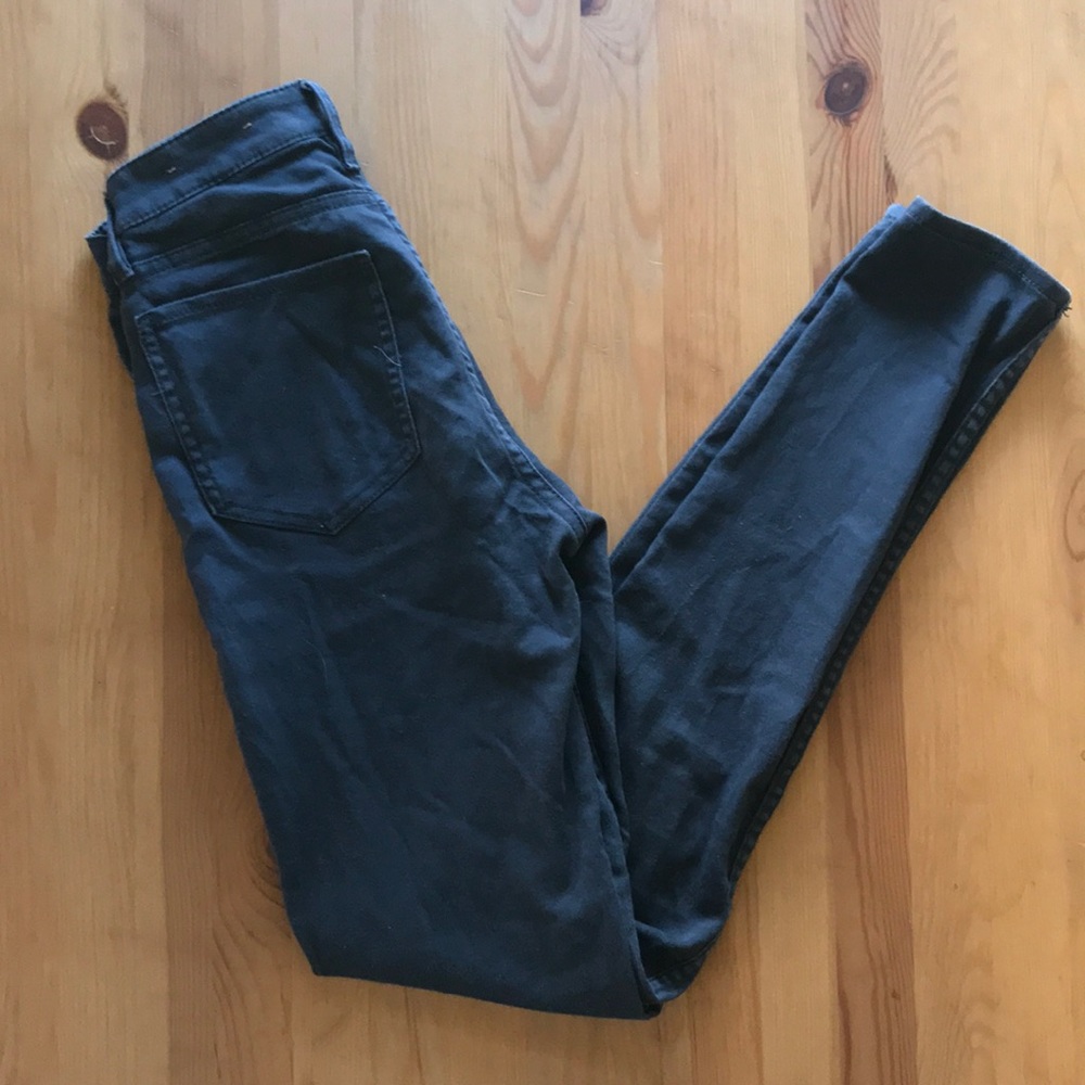 H&M grey pants - Picture 2 of 4